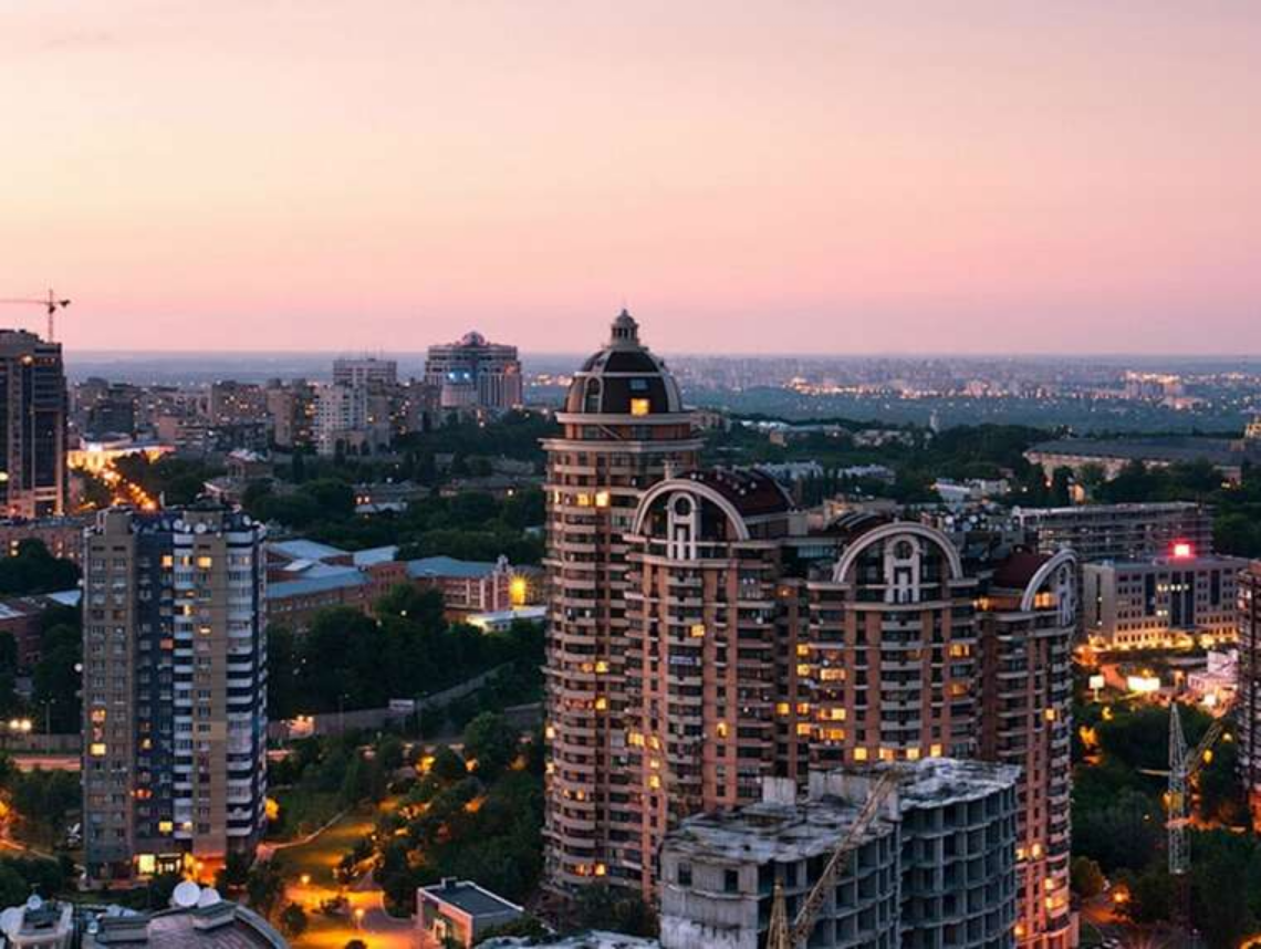 АРМА віддала бізнес-центр олігарха Жеваго на Печерську людям з орбіти Міндіча