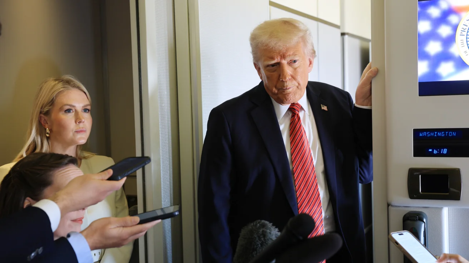 Трамп поспілкувався з європейцями після переговорів в Берліні