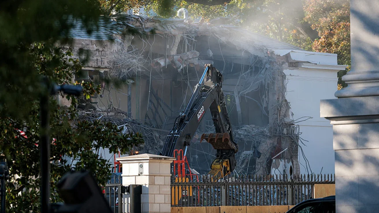 В адміністрації Трампа прокоментували будівництво бальної зали Білого дому