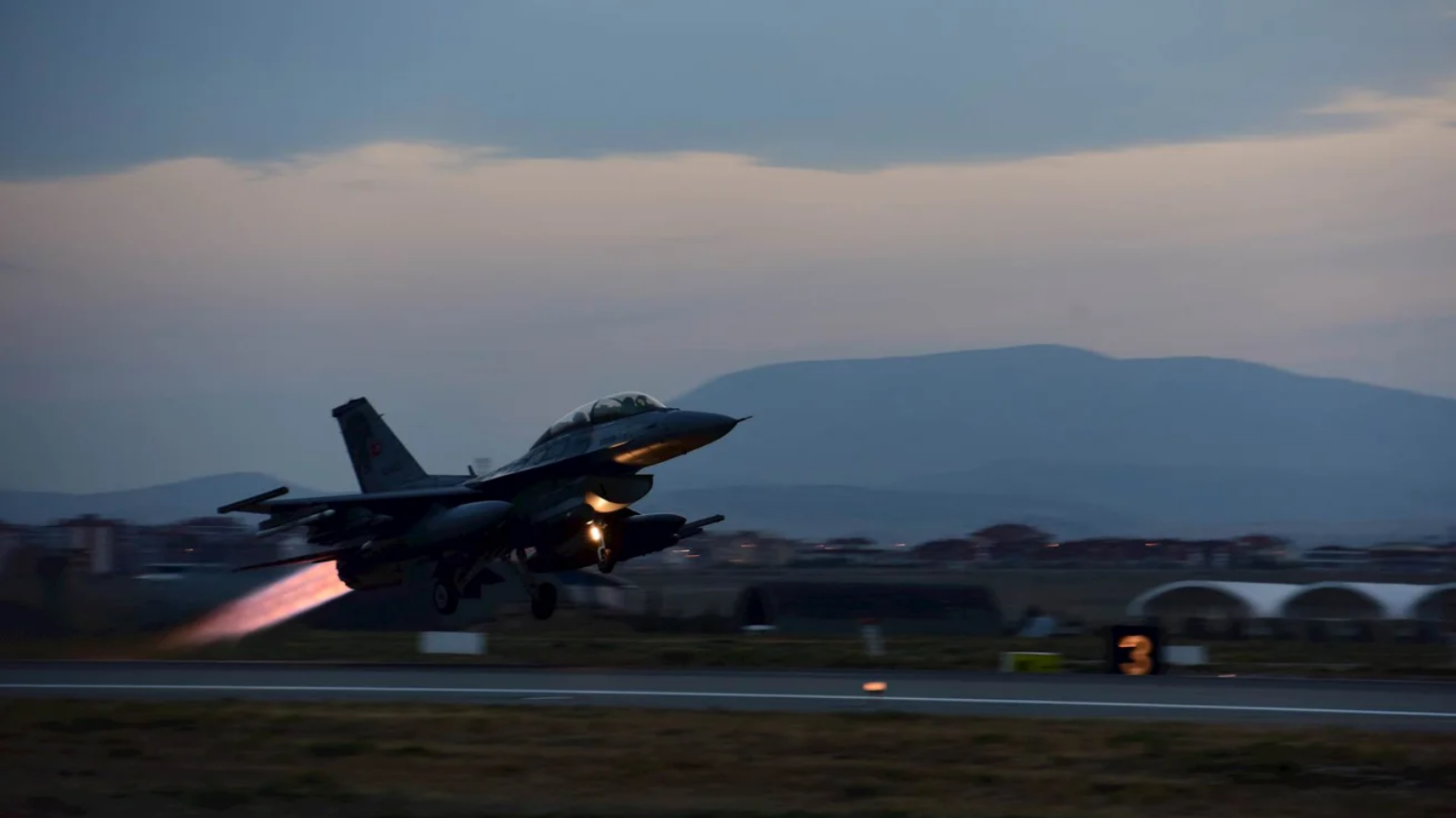 Туреччина після збиття дрона над Чорним морем закликала Україну та росію «бути обережнішими»