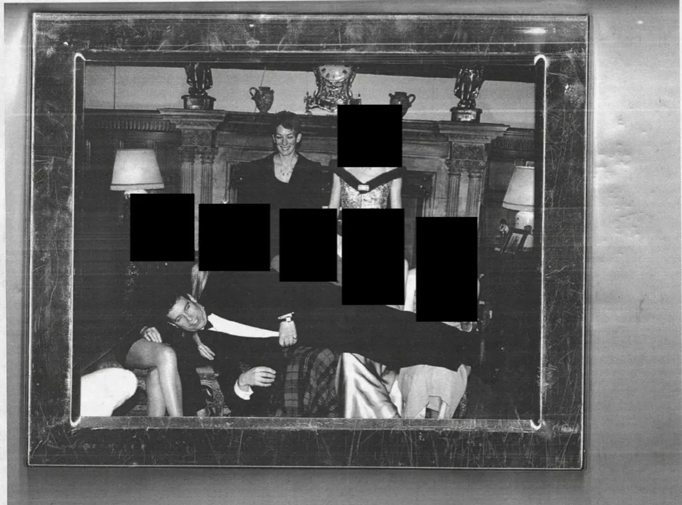 Мін’юст США опублікував файли зі справи Епштейна_3