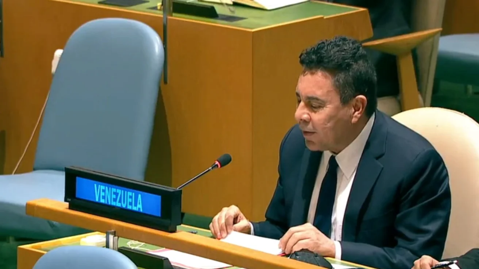 Венесуела звинувачує США у «вимаганні» через захоплення нафтових танкерів