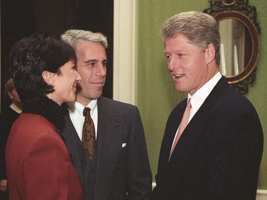 Візити Епштейна до Хабаровська та Москви