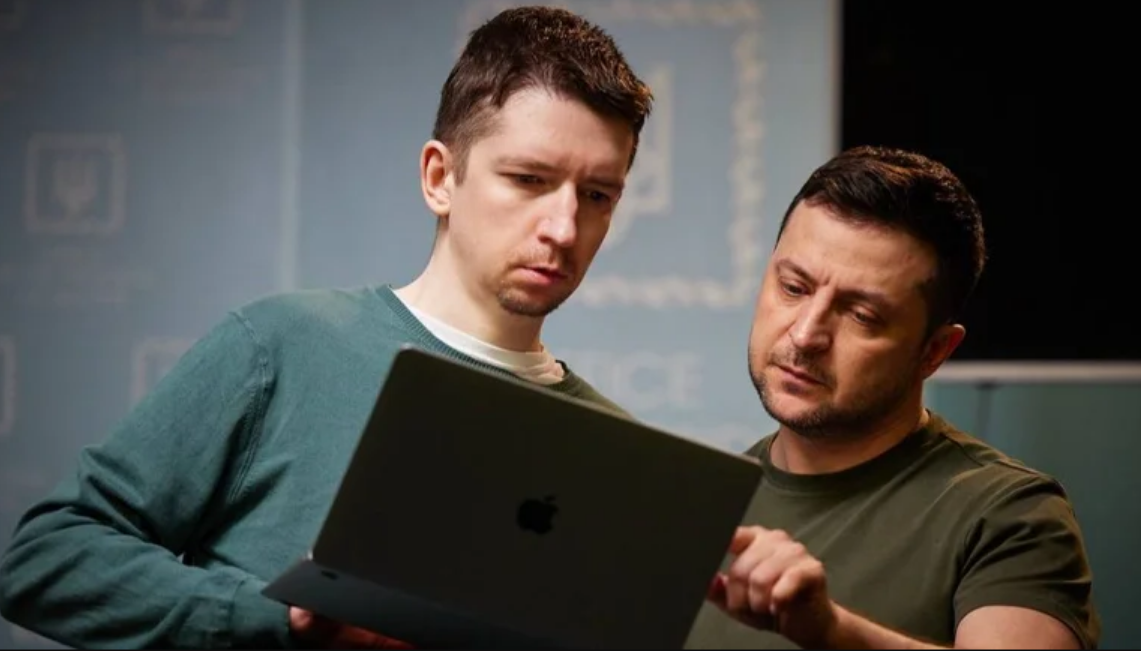 Мародери у мілітарі-худі: як держава стала годівницею