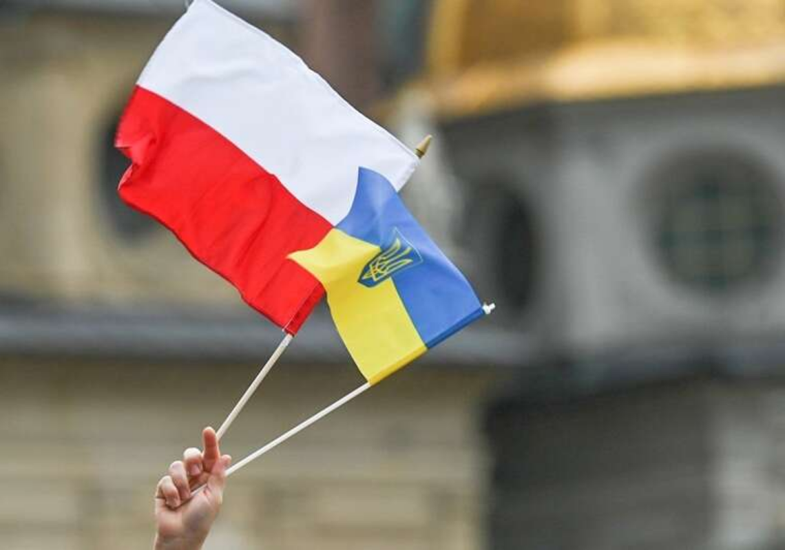 Польща розгортає мережу спецпрокуратур для боротьби з мовою ненависті проти українців