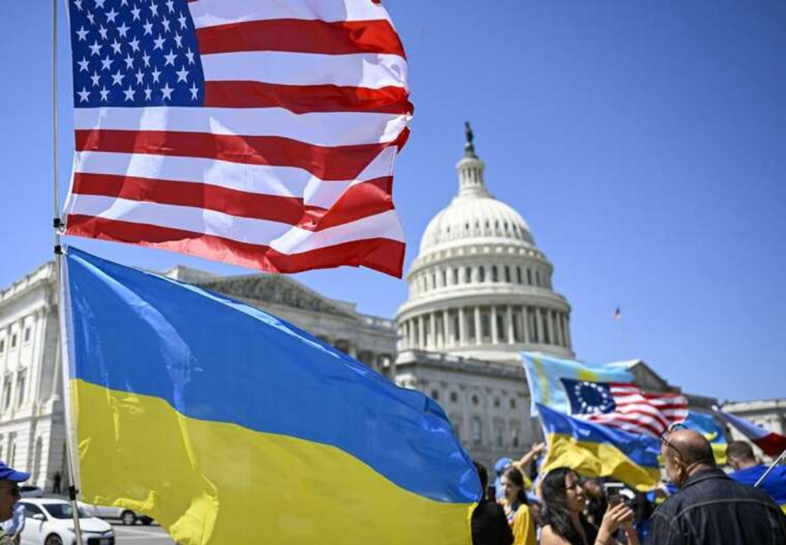 Небезпечна безпека від США.  За що Зеленський віддав сіоністам надра України?