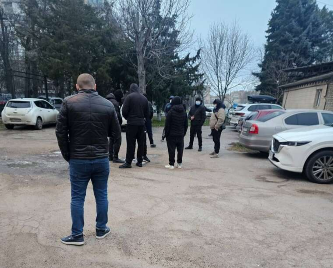 В Одесі відбувається рейдерське захоплення бази ДЮСШ «Чорноморець»