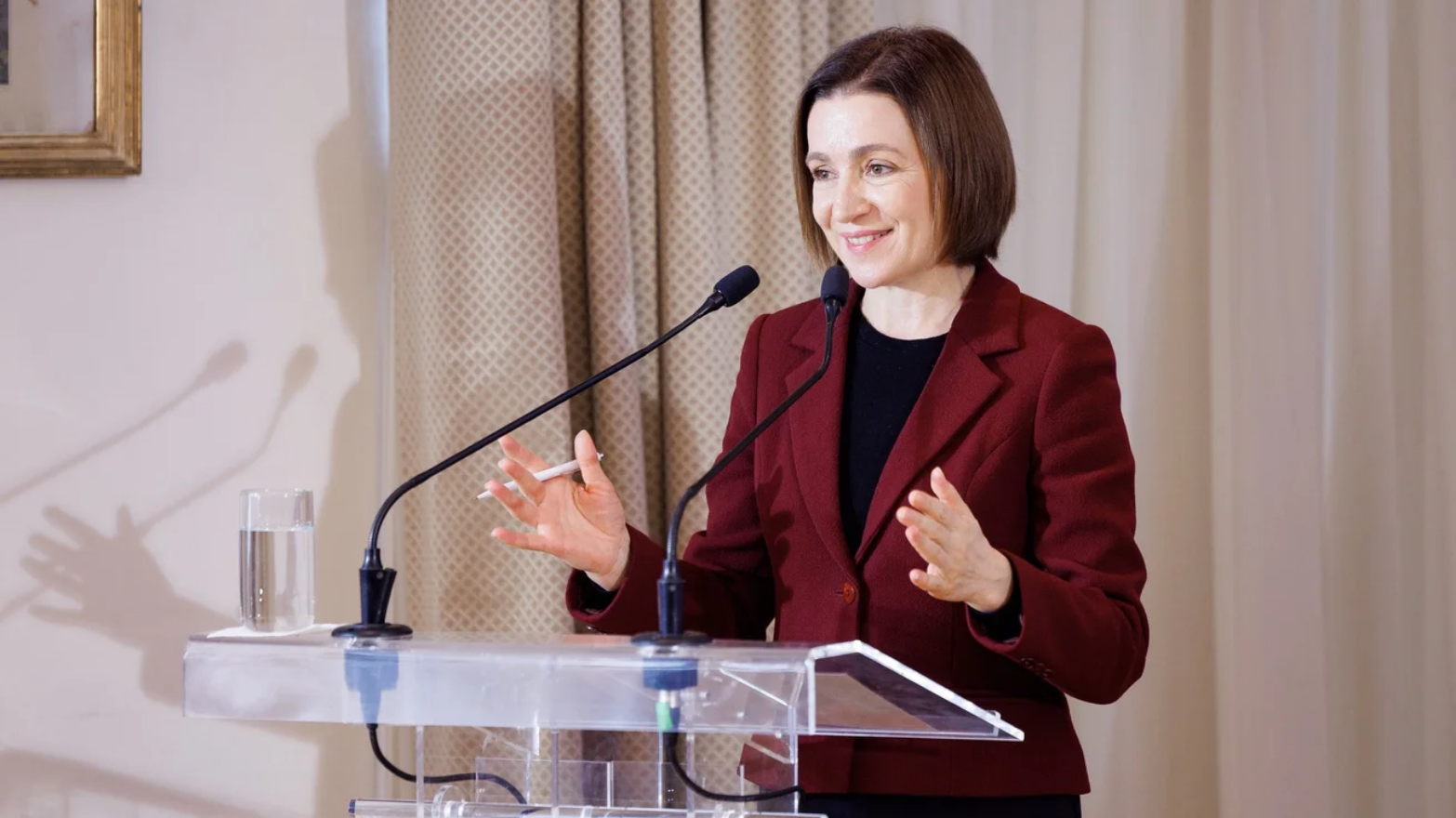 Президентка Молдови заявила, що підтримала б об'єднання з Румунією на референдумі