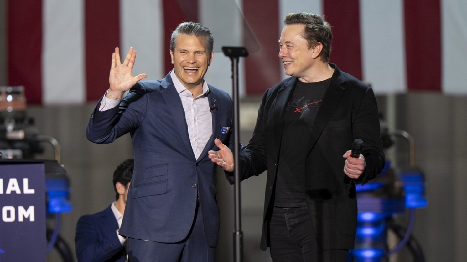 Пентагон інтегрує у свою роботу чатбот Ілона Маска Grok