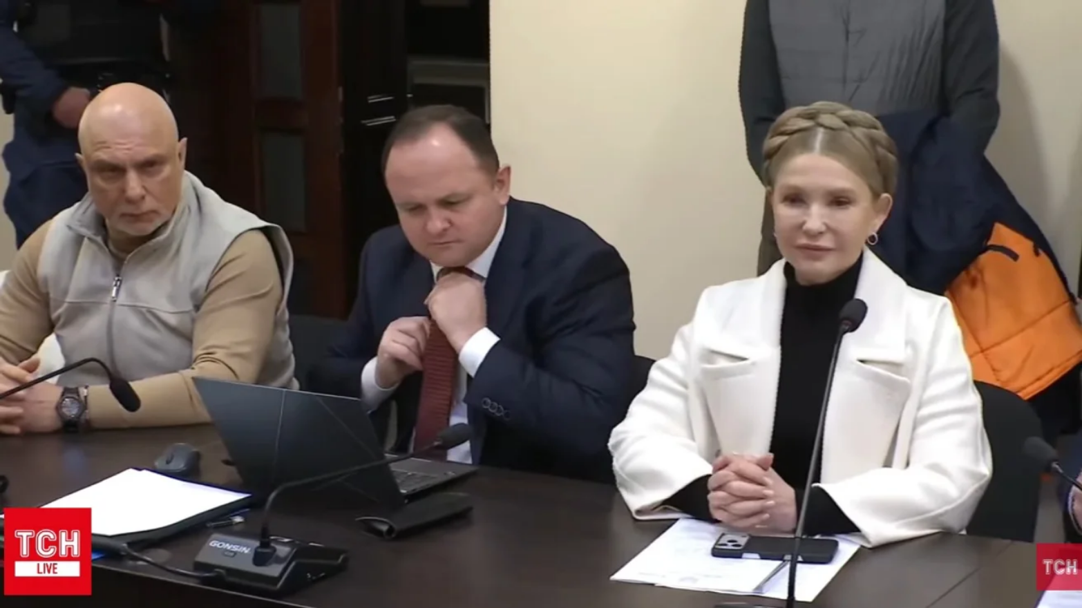 Юлії Тимошенко обирають запобіжний захід у ВАКС