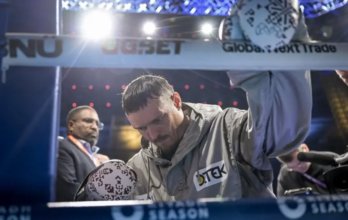 Усик назвав ключову умову для проведення третього бою з Ф'юрі