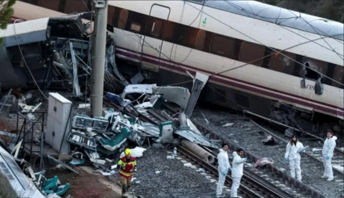 Зіткнення поїздів в Іспанії, майже 40 загиблих, десятки поранених