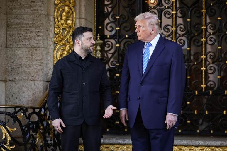 Трамп поки не збирається зустрічатися із Зеленським у Давосі, - Politico