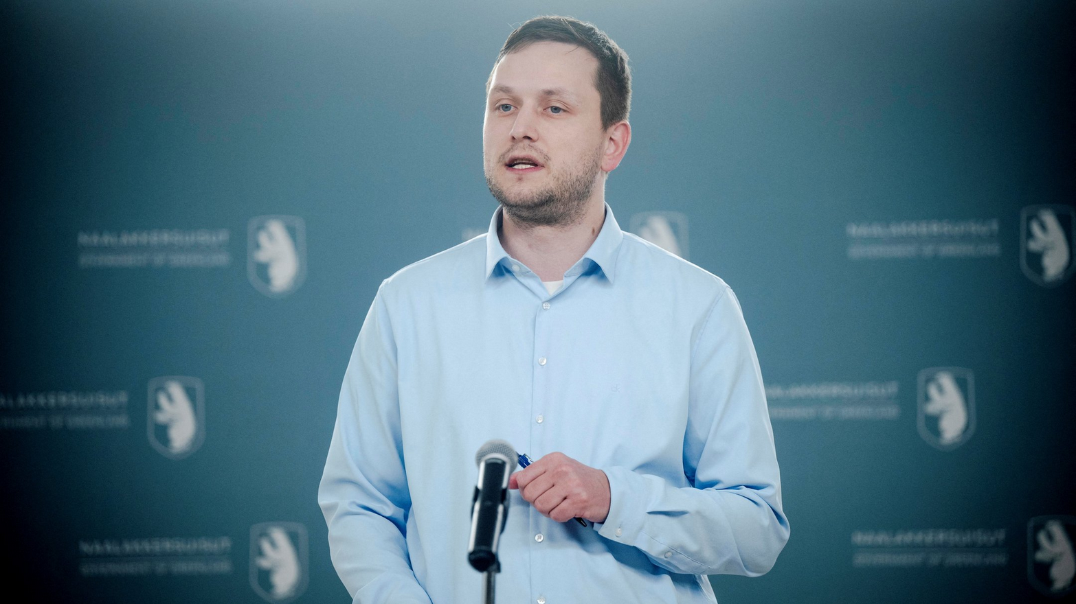 Премʼєр Гренландії закликав населення готуватися до можливого вторгнення США