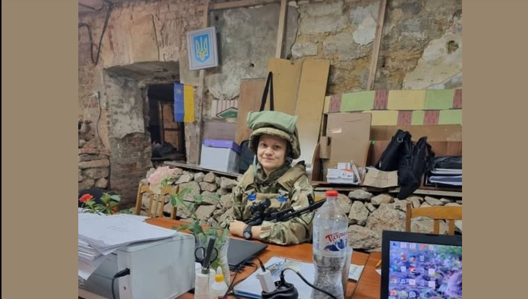 Ворон ворону, як відомо, око не виклює