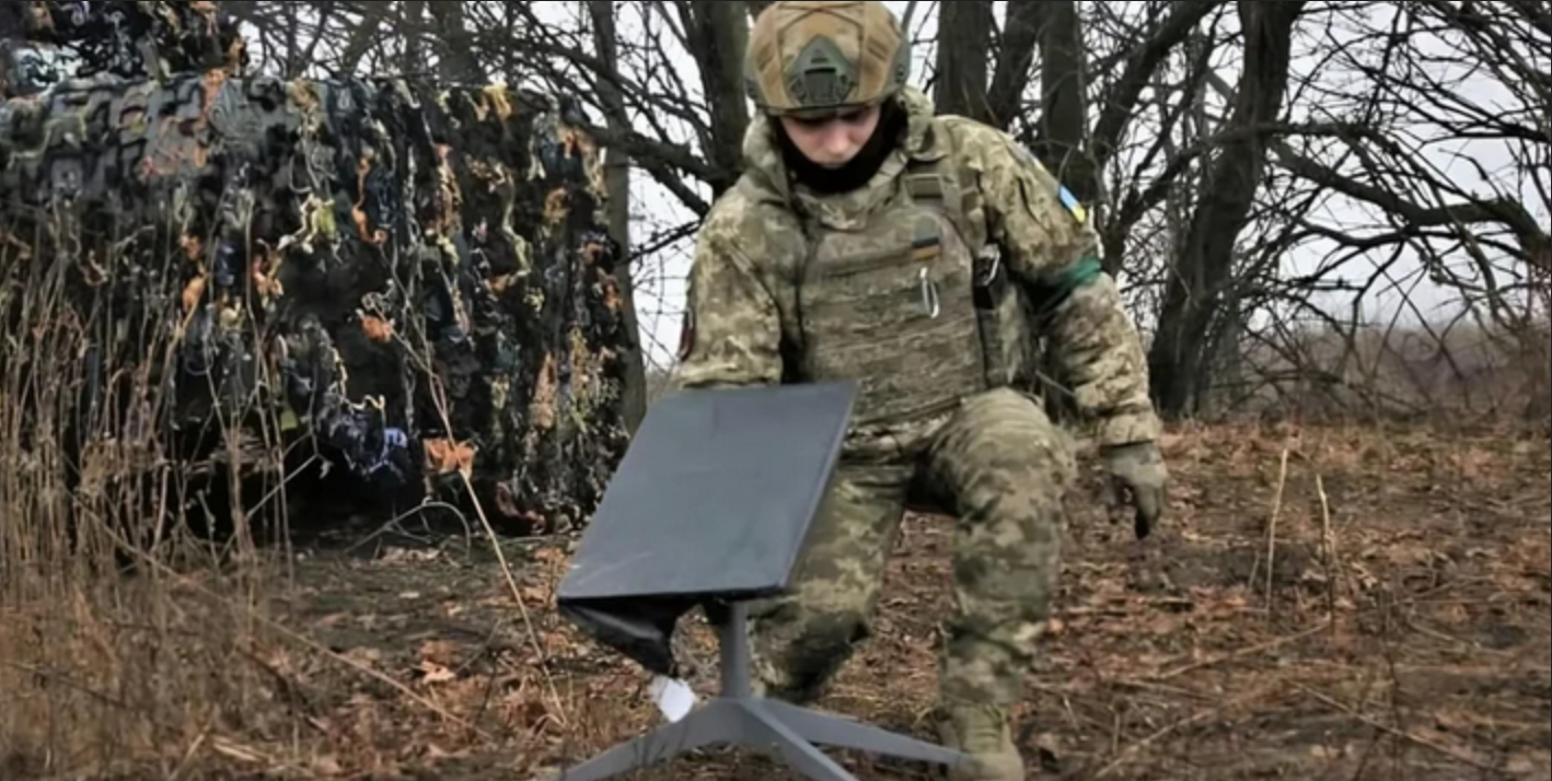 SpaceX обмежила використання Starlink в Україні: зв'язок пропадає на швидкості вище 90 км/год