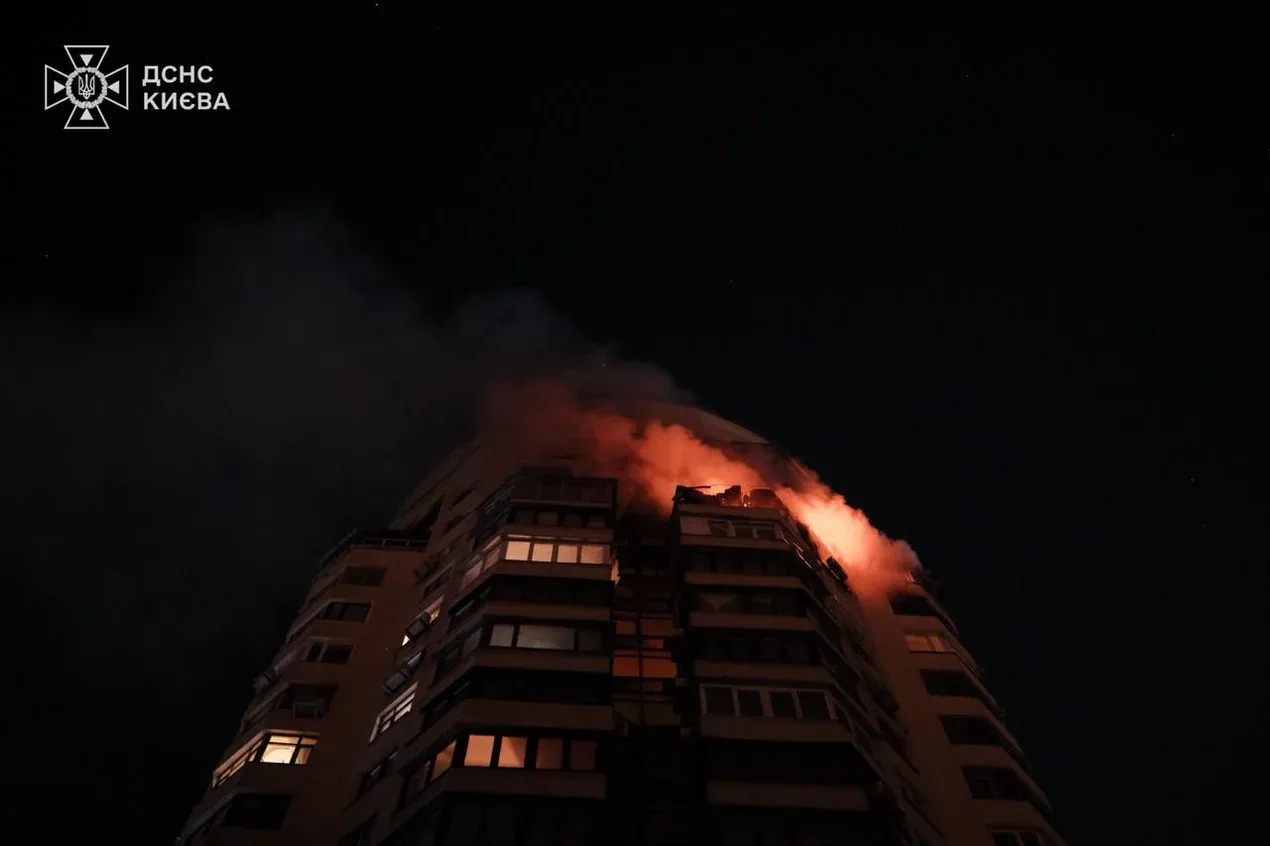 Зеленський, де обіцяне ППО? Де обіцяний блекаут на москві?_1