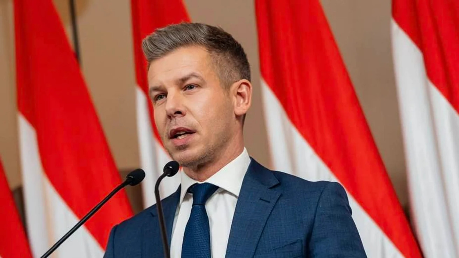 Лідер угорської опозиції звинуватив партію Орбана у спробі «злити» його інтимне відео