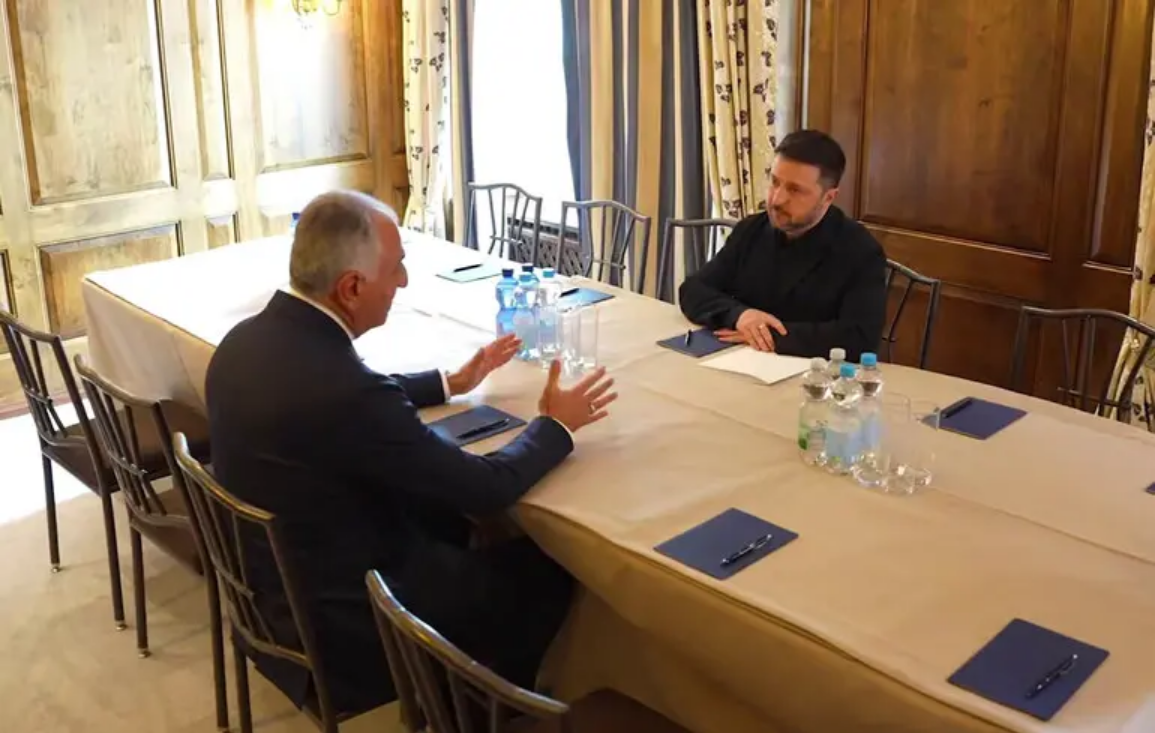 Зеленський підтримав Пахлаві. Пахлаві не підтримав Зеленського