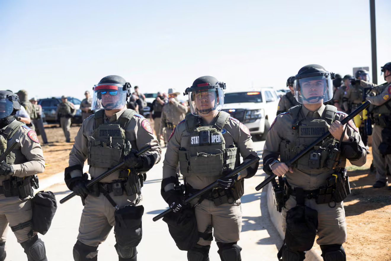 Суди США понад 4 400 разів визнавали незаконним затримання мігрантів адміністрацією Трампа