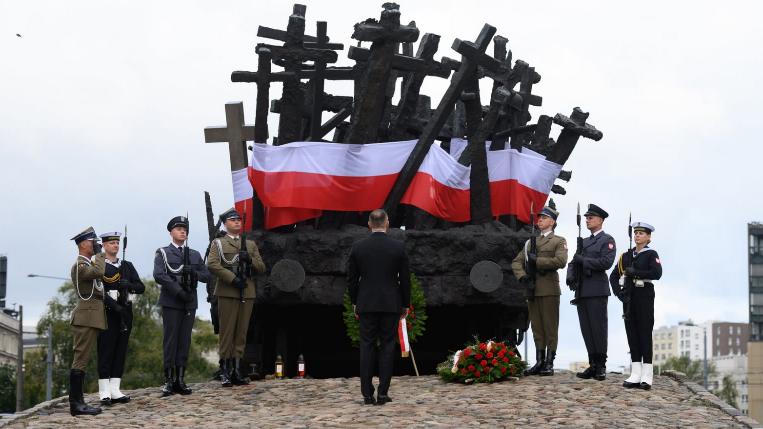 Польща готує позов проти росії щодо репарацій за радянські злочини, - FT