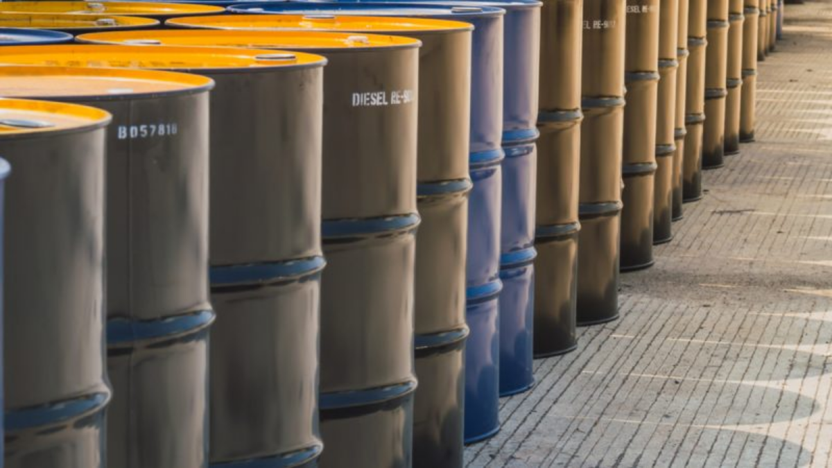 Угорщина й Словаччина припинили експорт дизелю в Україну, остання погрожує і щодо електрики