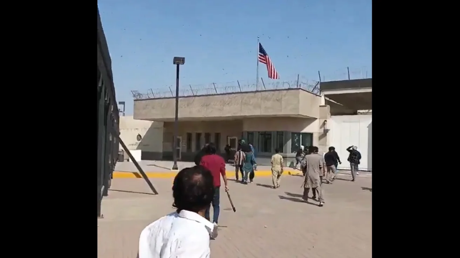 У Пакистані протестувальники атакували консульство США