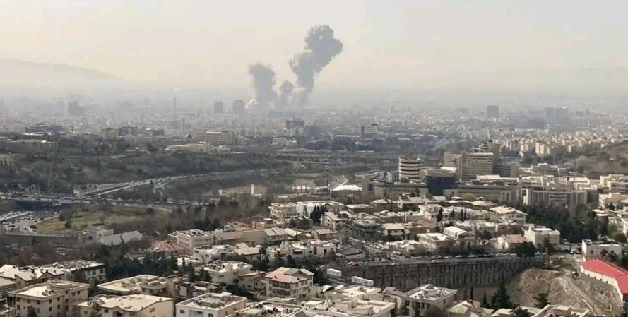 Запускають сотні БпЛА та б’ють по інфраструктурі: як Іран відтворює підхід війни в Україні — WSJ