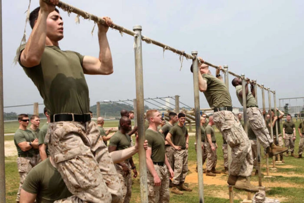 Міністерство війни США змусило морських піхотинців схуднути