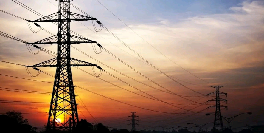 Уряд Фіцо офіційно припиняє аварійне постачання електроенергії для України