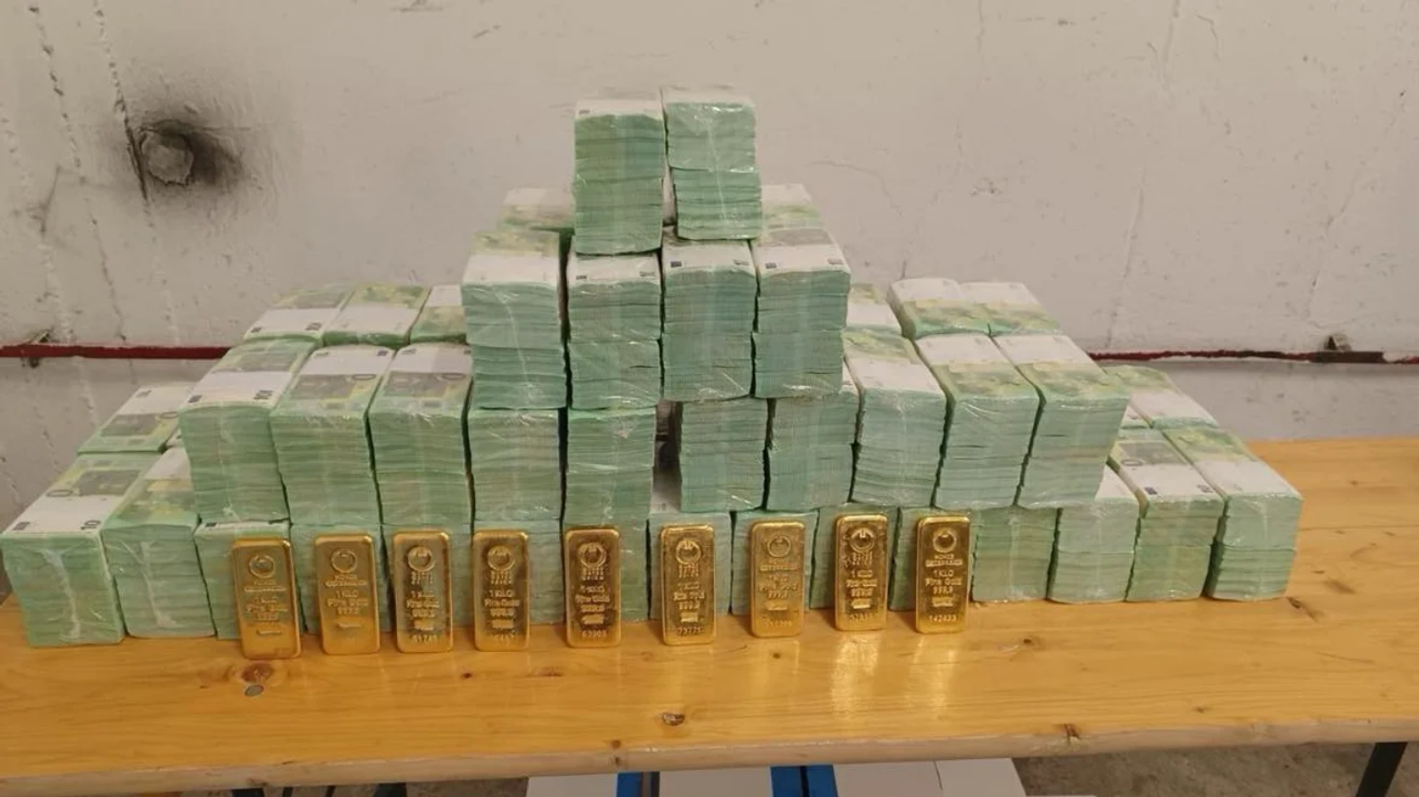 Операція «Український золотий конвой»