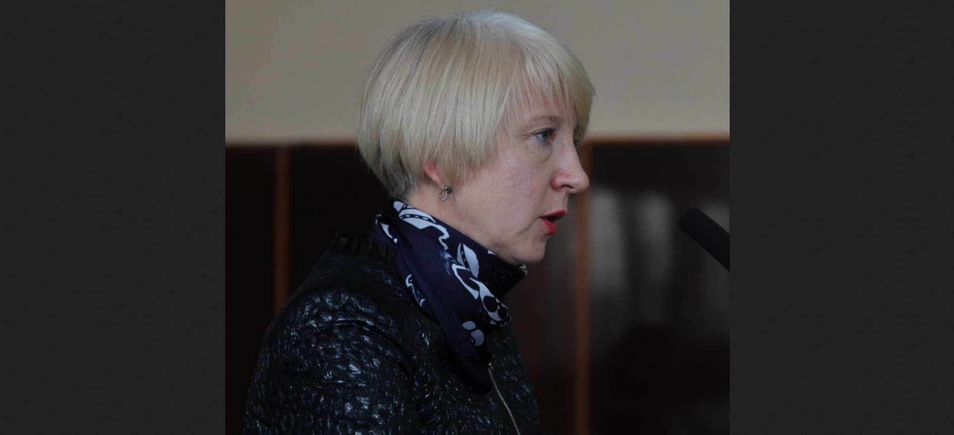 Аферистка в мантії