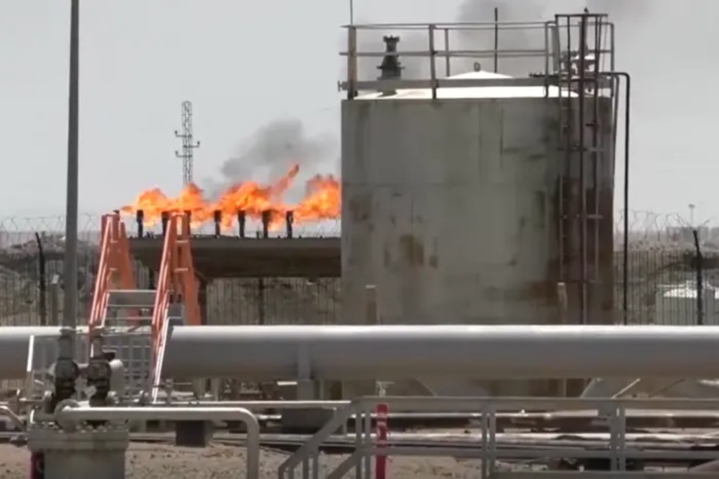 Ірак оголошує форс-мажор на нафтових родовищах через війну в Перській затоці