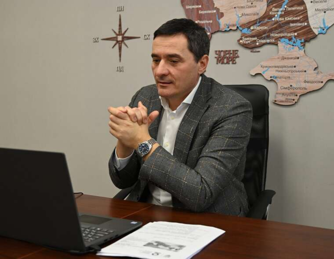 Головний контролер якості освіти чи майстер плагіату