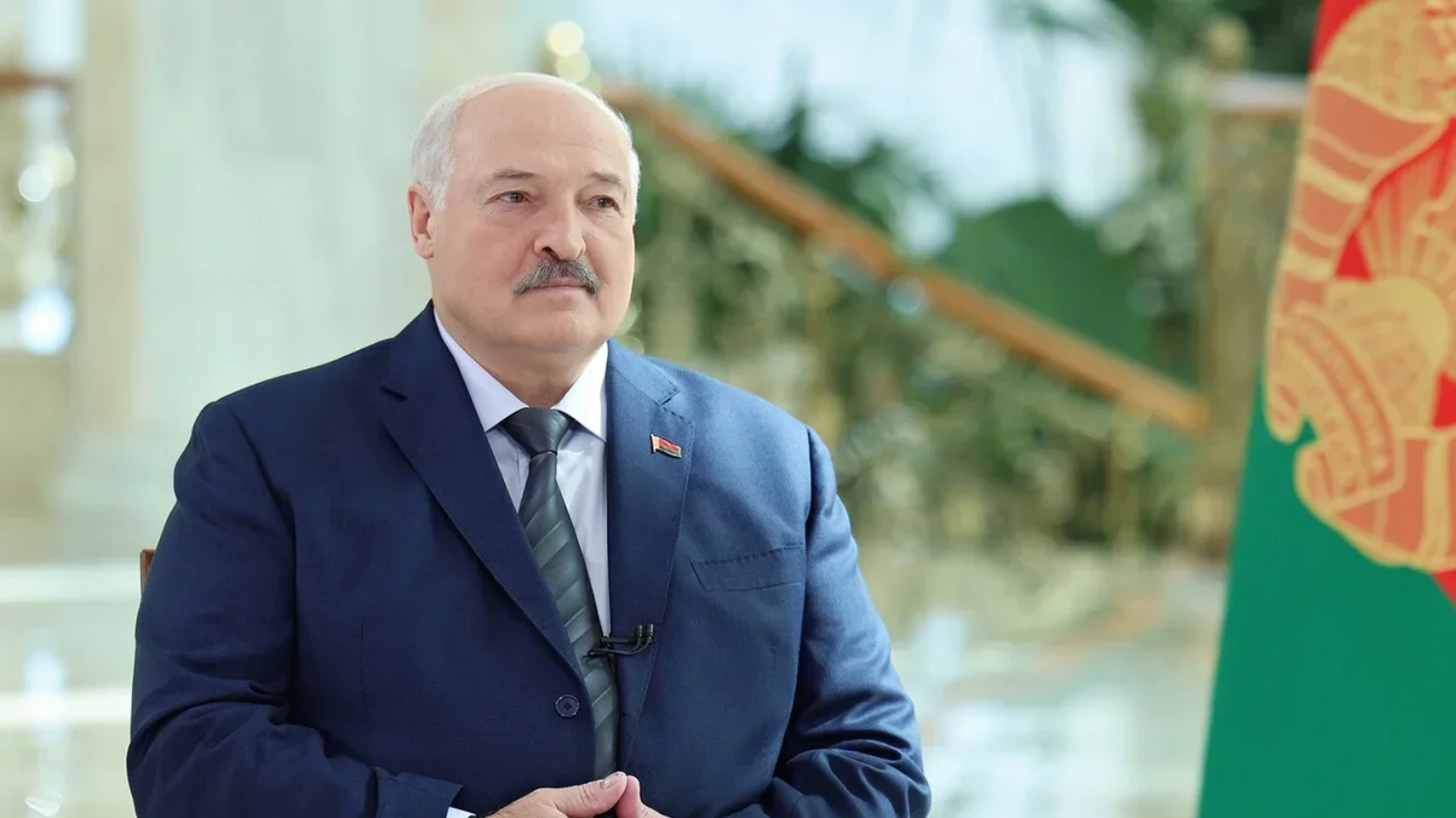 Трамп розглядає зустріч з Лукашенком у Білому домі або президентській резиденції у Мар-а-Лаго — FT