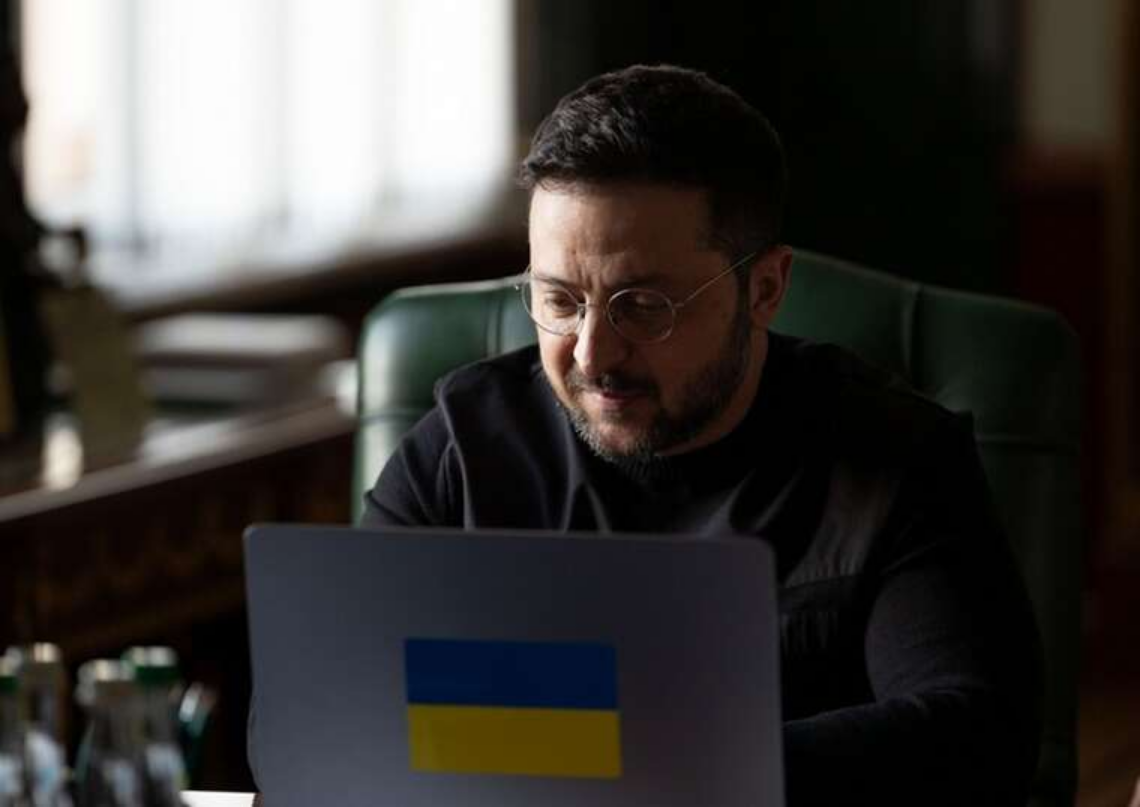 Зеленський вирішив втопити Нафтогаз? Пропонуючи постачати газ з Мозамбіку.