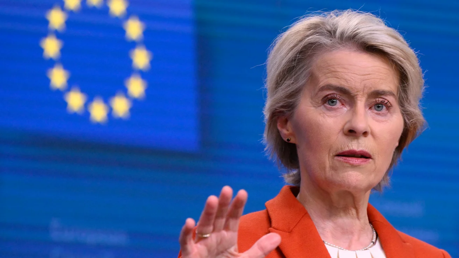 ЄС відкладає пропозицію щодо повної відмови від російської нафти