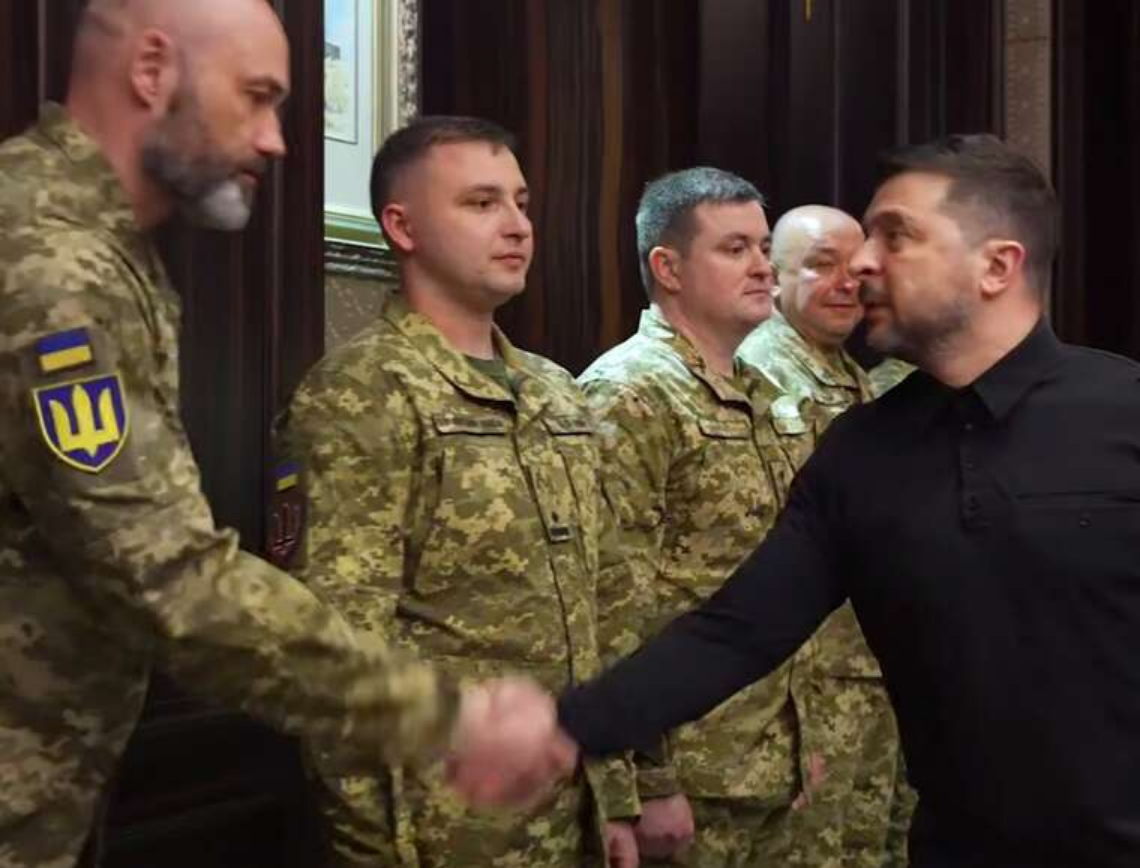 Країна в полумʼї війни і смертях, а упир провокує ще одну війну для України