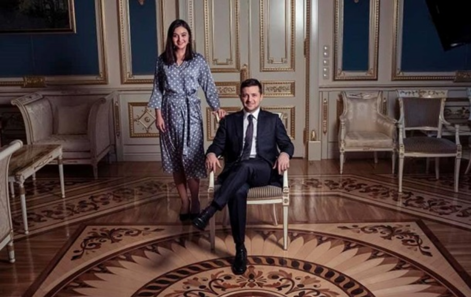 Юлія Мендель звинуватила Зеленського в ухиленні від військової служби до президентства