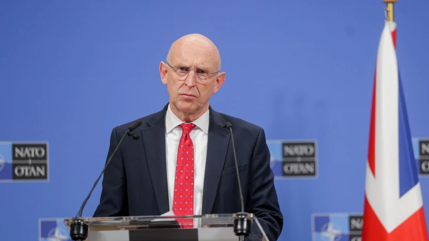 Велика Британія заявила про викриття «секретної операції» російських підводних човнів