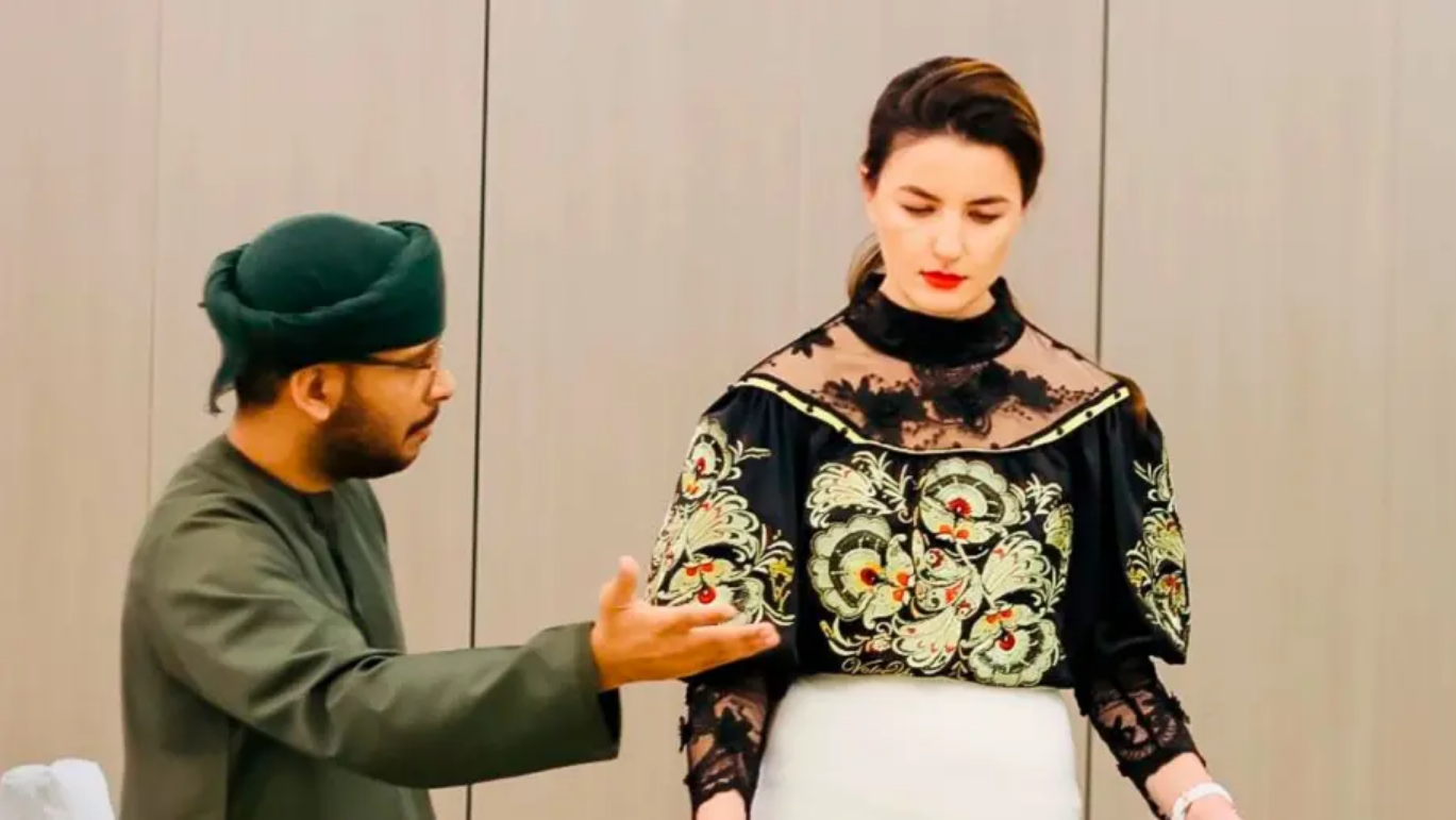 Надзвичайна і Повноважна послиця України в Омані знову опинилася в епіцентрі скандалу