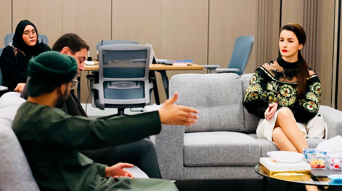 Надзвичайна і Повноважна послиця України в Омані знову опинилася в епіцентрі скандалу_4