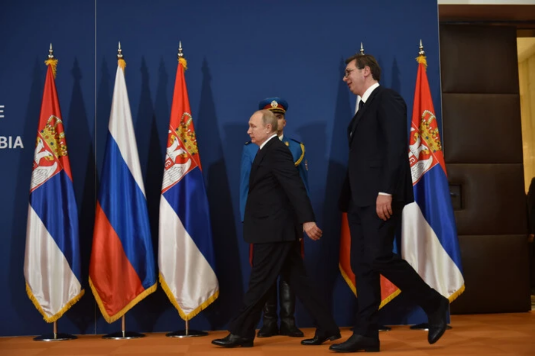 Сербія може втратити фінансування ЄС через тісні зв'язки з рф