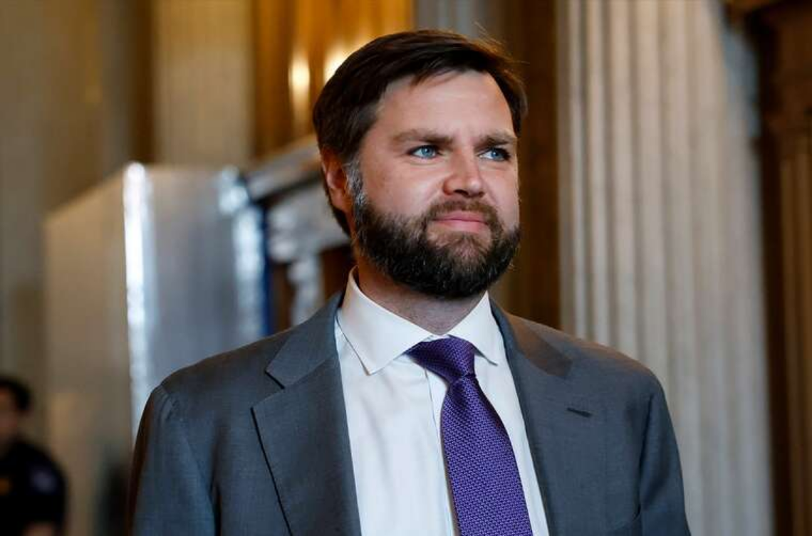 Уран, гроші та Ормузька протока