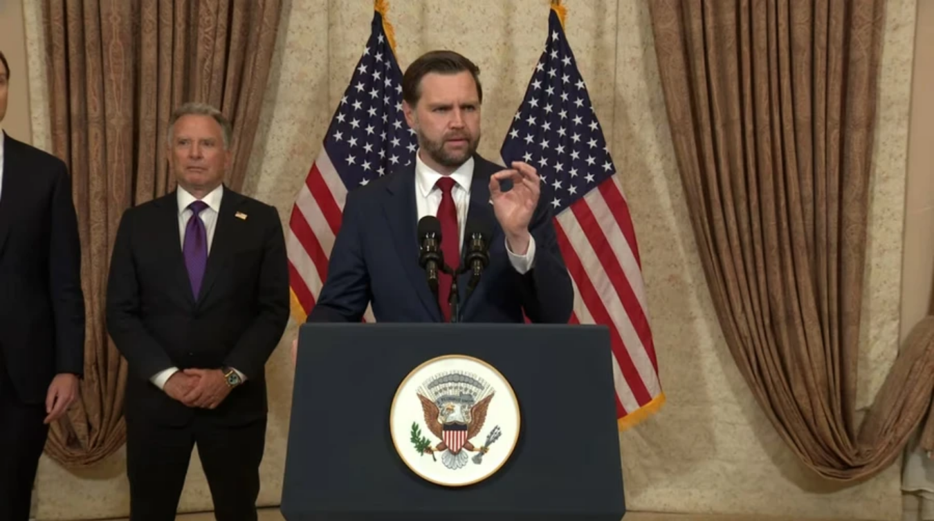 Провал переговорів в Ісламабаді: Джей Ді Венс полетів ні з чим