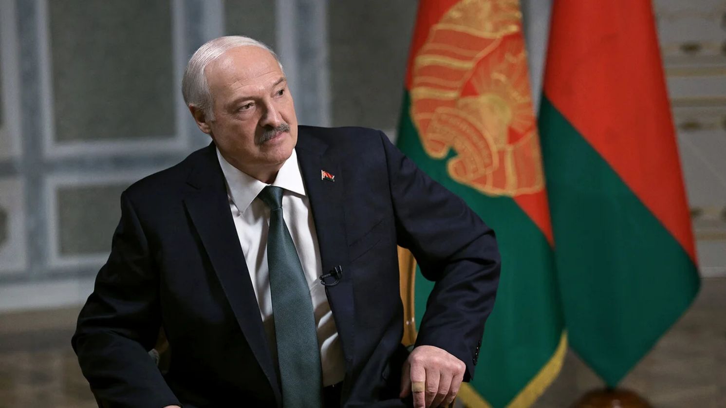 Лукашенко відповів на докори в перемовинах зі США, запевнивши, що не змовляється проти рф