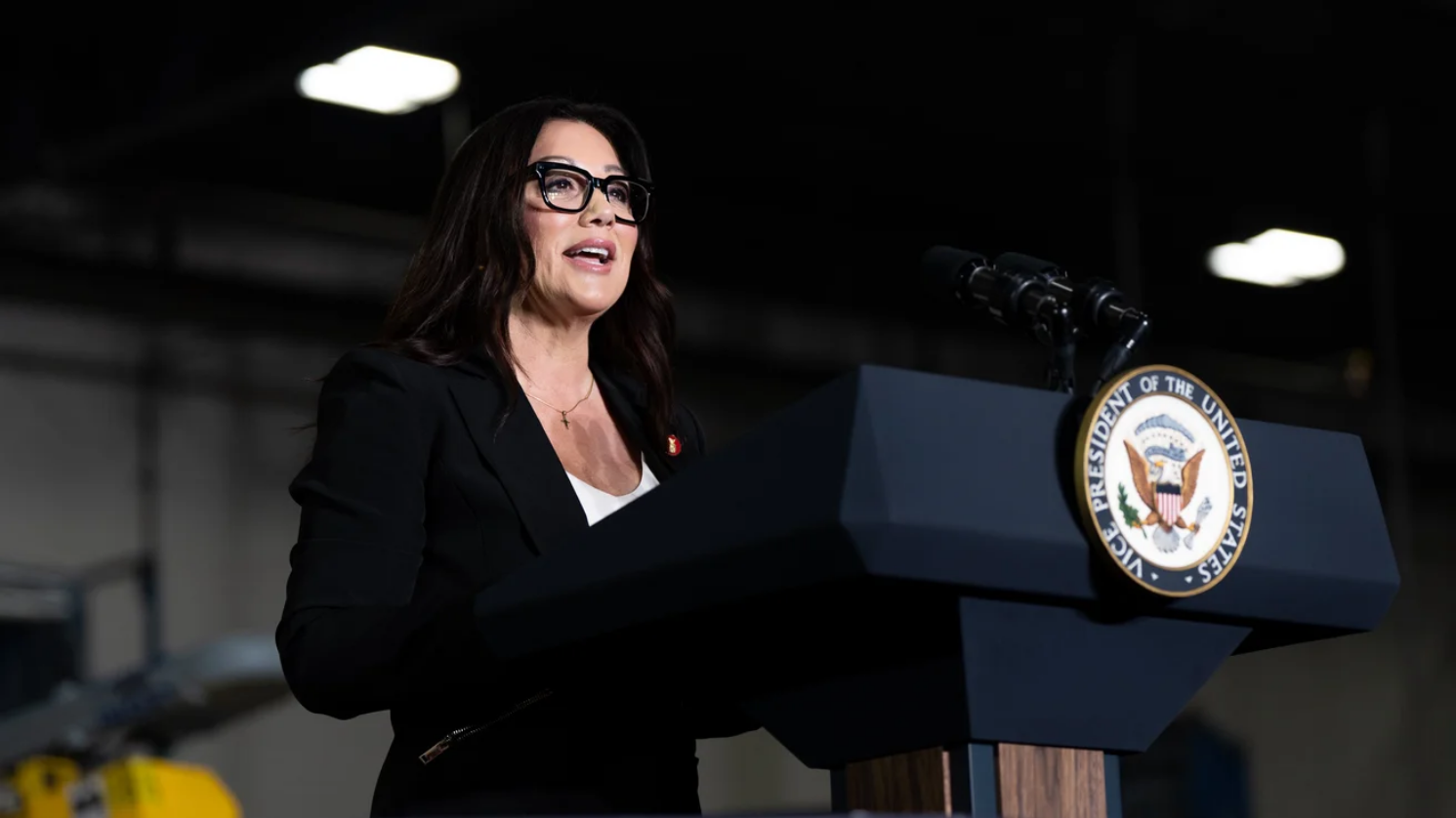 У відставку йде третя урядовиця з команди Трампа