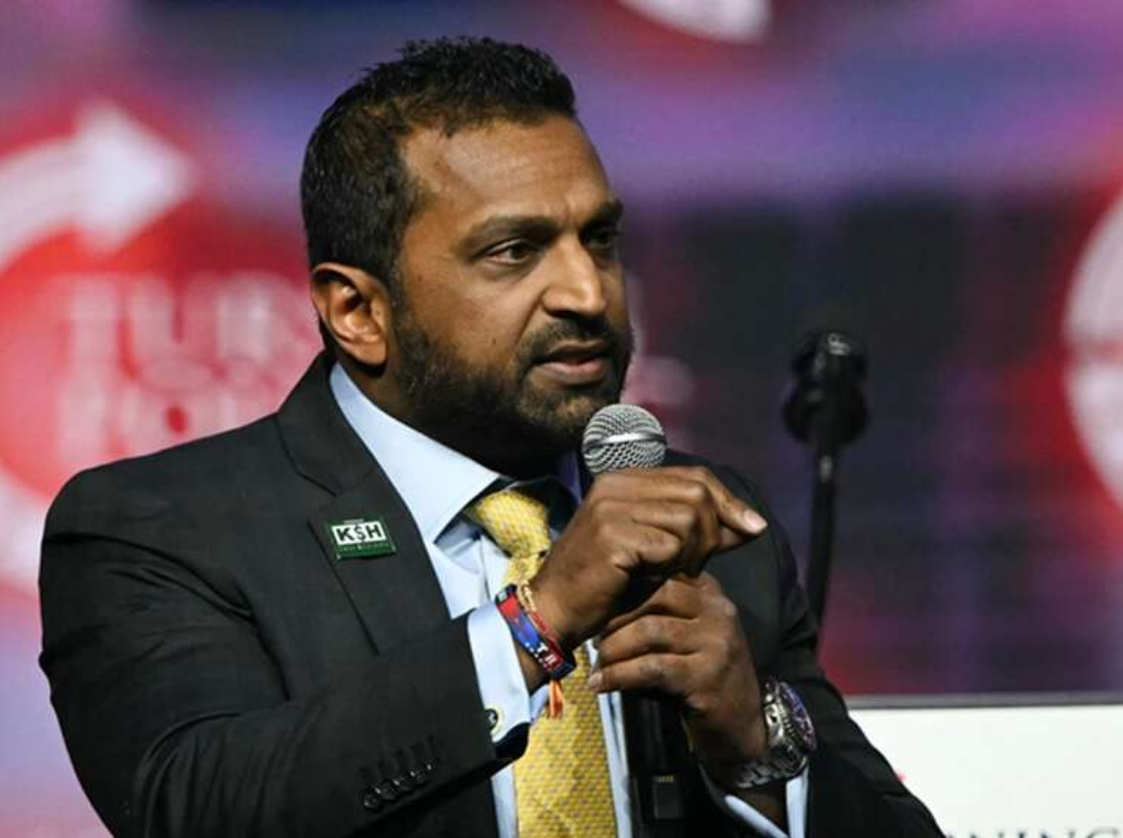 Директор ФБР подав до суду на The Atlantic через статтю про алкоголізм