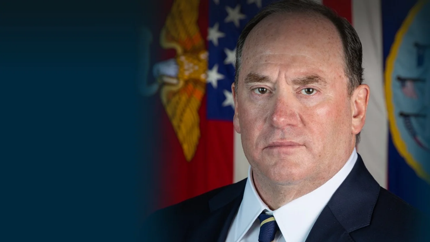 Міністерство війни США  звільнило міністра ВМС, поки США продовжують морську блокаду проти Ірану