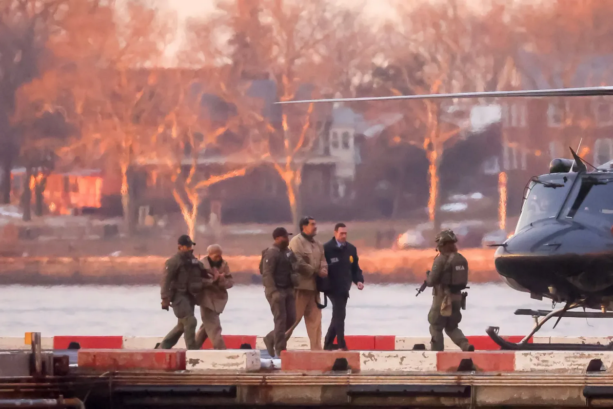 США дозволили Мадуро та його дружині використовувати кошти Венесуели для захисту в суді